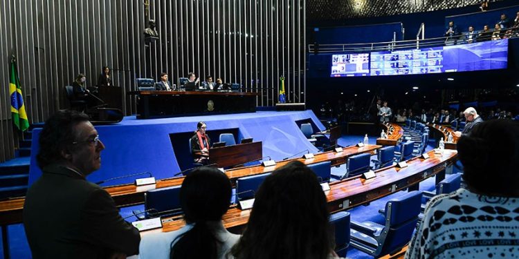 Aprovada criação de Frente Parlamentar Católica no Congresso Nacional