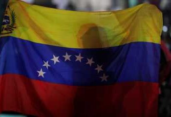 Venezuela fecha fronteiras antes das eleições presidenciais de domingo