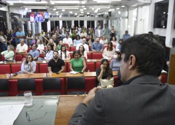 Saúde presta contas do primeiro quadrimestre de 2024 em audiência na CMJP