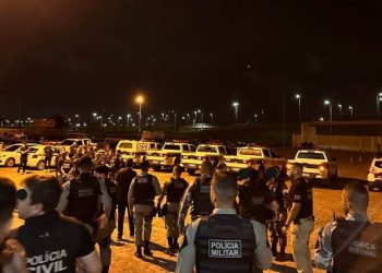 Operação Dollos: Forças de Segurança miram organizações criminosas e cumprem mandados no litoral sul nesta quinta-feira (15)