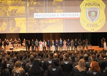 João Azevêdo participa de formatura de 426 concursados da Polícia Civil e anuncia datas de nomeações