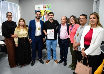 Educação e Administração Penitenciária firmam parceria em projeto de ressocialização para recuperação de materiais escolares