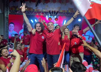 Veneziano participa de convenção do MDB e União Brasil que definiu Netto e Galvíncio para prefeito e vice em Santa Luzia