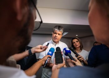 Ruy Carneiro e Amanda CSI pedem apoio de tropas federais nas eleições de João Pessoa