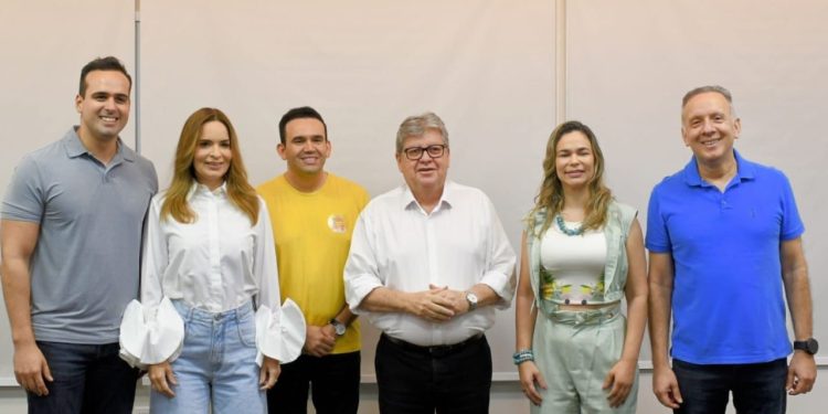 PP e PSD declaram apoio à candidatura de Jhony Bezerra a prefeito de Campina Grande