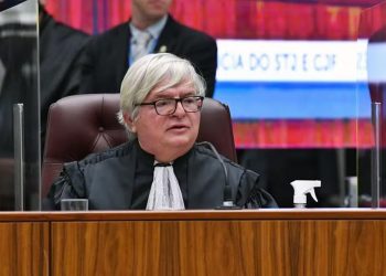 Veneziano parabeniza novo presidente do STJ e destaca compromisso do paraibano Herman Benjamin com as causas sociais