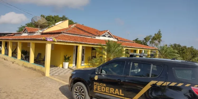 PF prende candidato a prefeito na Paraíba em operação contra desvio de recursos públicos