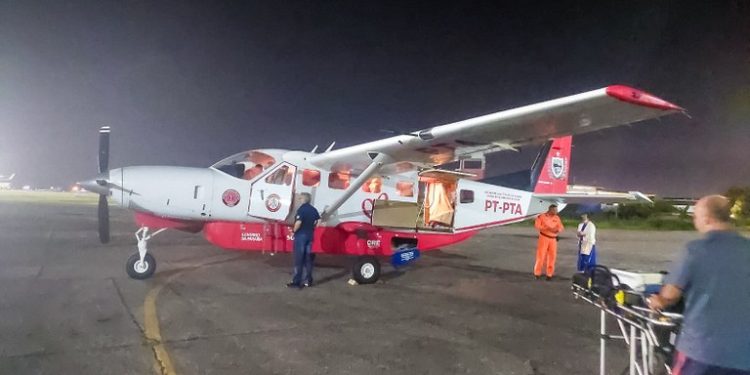 Transporte aeromédico agiliza atendimento de paciente com bloqueio atrioventricular no Hospital Metropolitano