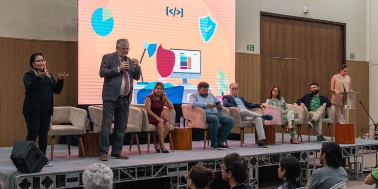 Governo do Estado abre Expotec 2024 no Centro de Convenções de João Pessoa