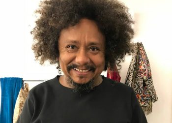 Chico César doa dinheiro para campanha de candidata do PSOL na Paraíba