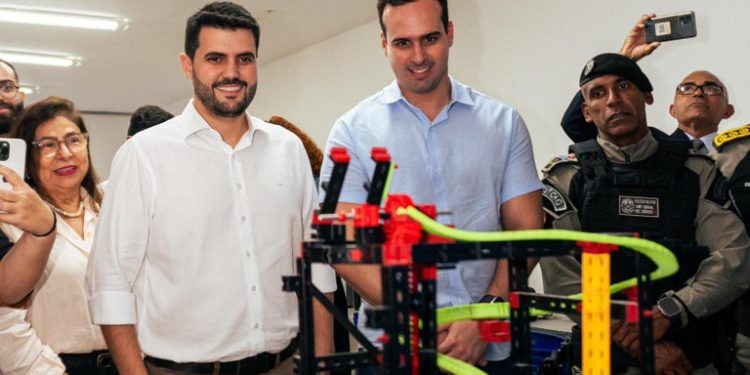 Vice-governador entrega 240 laboratórios de Robótica e destaca avanços na Educação da Paraíba
