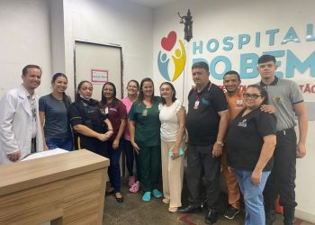 Em Patos: paciente toca o ‘sino da cura’ após tratamento no Hospital do Bem