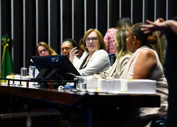 Senado lança guia eleitoral para candidaturas femininas e negras