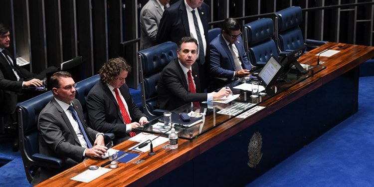 Fim da desoneração da folha deve ser votado na semana que vem