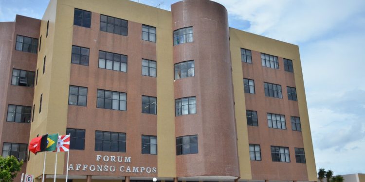 Dois júris que envolvem crimes contra a vida de mulheres serão realizados em Campina Grande