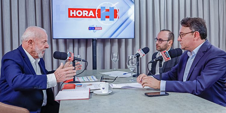 “BC tem que ter meta de crescimento também”, defende Lula, em entrevista na PB