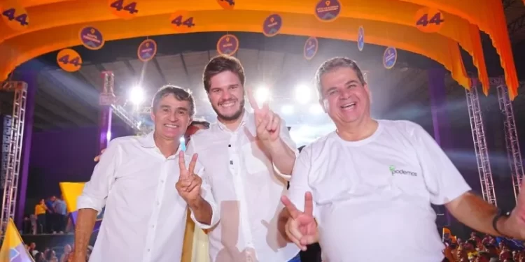 Ao anunciar apoio a Bruno, Romero afirma que é momento de superar as dificuldades