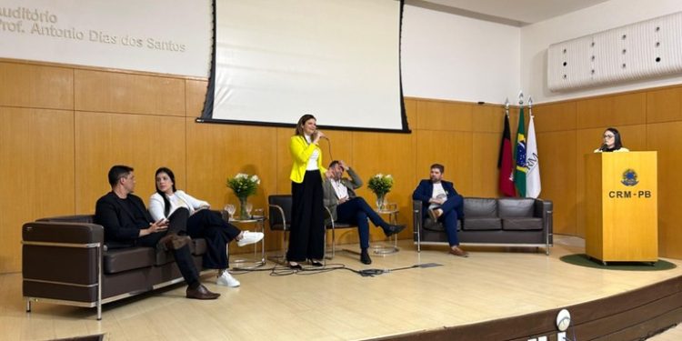 Simpósio do Juliano Moreira discute desafios e oportunidades na era digital relacionados à saúde mental