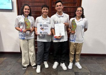 Estudantes paraibanos conquistam primeiros lugares em competição internacional de robótica no Chile