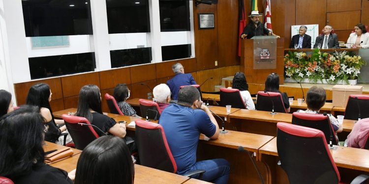 CMJP realiza sessão especial alusiva aos 30 anos da FUNASA Saúde