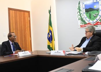 Governador recebe presidente do TJPB e trata de Encontro que irá reunir presidentes de Tribunais de Justiça de todo o país