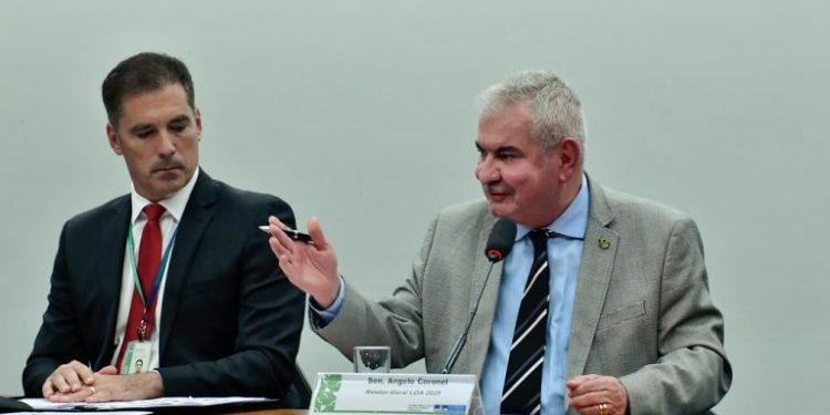 Relator do Orçamento de 2025 defende valor das emendas parlamentares na proposta