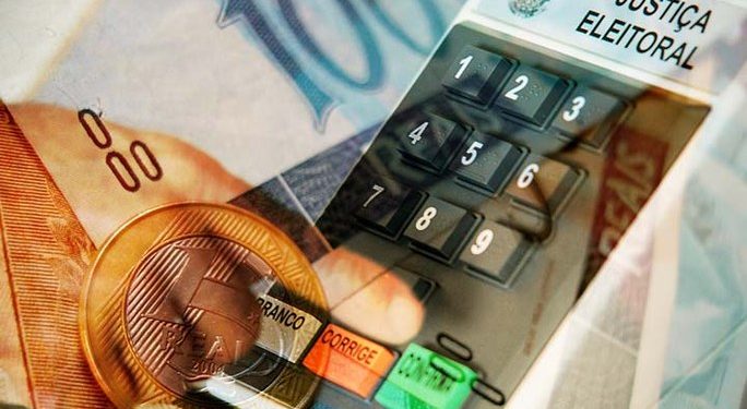 Partidos e candidatos devem enviar prestação parcial de contas à Justiça Eleitoral a partir desta segunda (9)
