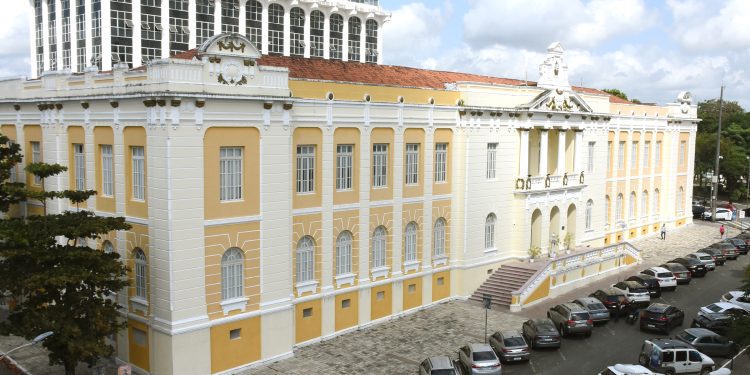 TJPB divulga edital para escolha de membro, categoria jurista, para o TRE
