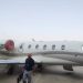 Avião de Gustavo Lima é apreendido em operação contra fraudes em apostas e jogos ilegais