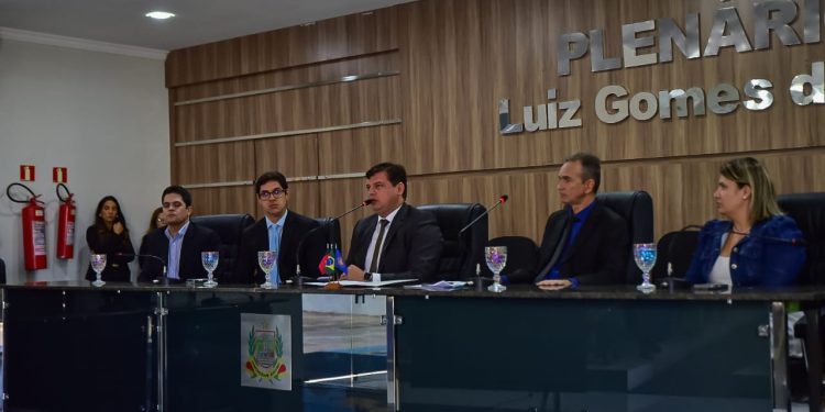 ALPB discute fechamento de agências bancárias em Audiência Pública no Sertão