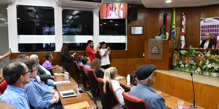 CMJP debate a doença de Alzheimer em sessão especial