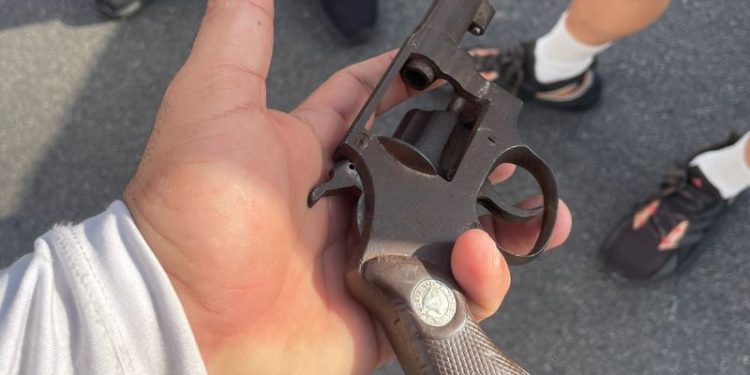 Polícia Militar apreende, pela sexta vez neste ano, adolescente envolvido em assaltos na orla, avenidas e parques da Capital