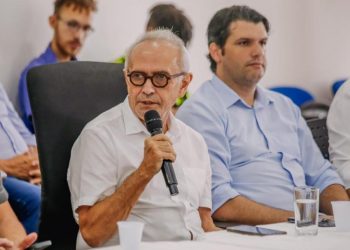 Mais de 40 perfis falsos estariam propagando fake news contra Cícero e Leo