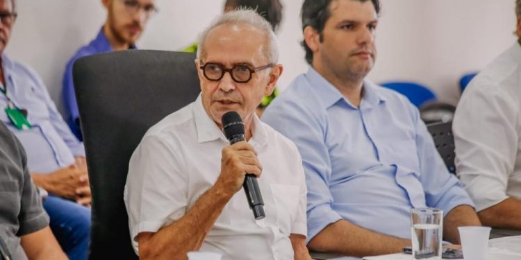 Mais de 40 perfis falsos estariam propagando fake news contra Cícero e Leo