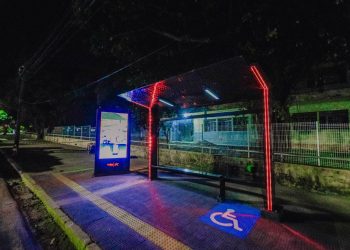 João Pessoa inicia instalação de 400 novos abrigos nas paradas de ônibus