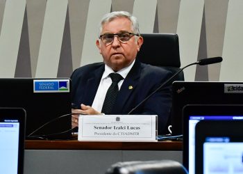 CAE debate impacto da reforma tributária na saúde e educação