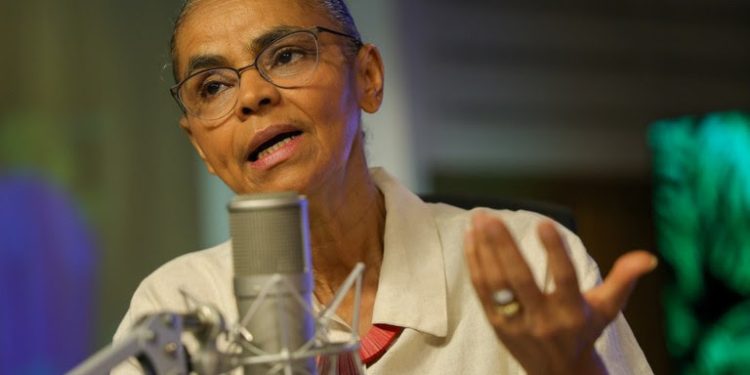 Marina Silva afirma: “Os que forem pegos ateando fogo serão punidos”