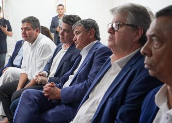 Dudu Soares apresenta ao ministro Wellington Dias o Projeto Chega Junto