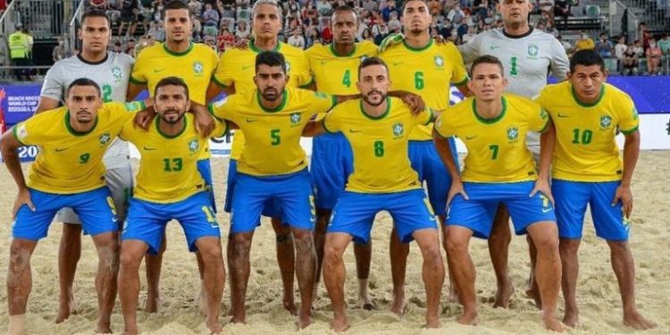 Seleção brasileira hexacampeã mundial de futebol de areia será homenageada na arena Paraíba Beach Games