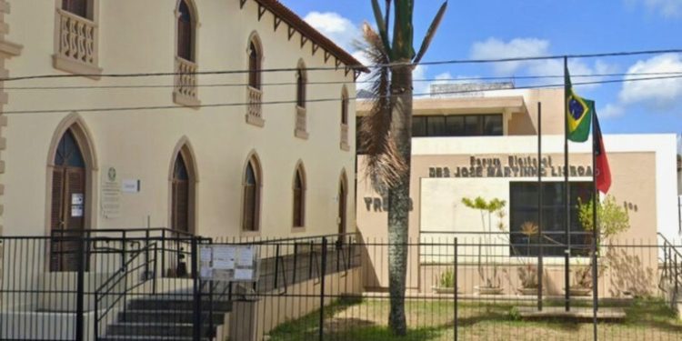 Juiz eleitoral se reunirá com representantes de partidos políticos para discutir horário eleitoral do 2º turno