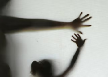 Projeto que cria cadastro nacional de pedófilos causa discordância entre especialistas