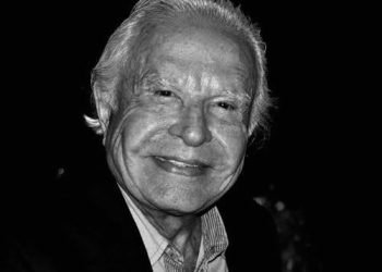 Morre Cid Moreira, ícone do telejornalismo brasileiro, aos 97 anos