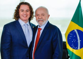 Após conversa com Lula, Veneziano anuncia que posição do MDB para 2º turno em João Pessoa é de “livre escolha” para os filiados