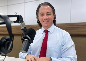 Veneziano destaca avanços e conquistas que garantiu aos Agentes Comunitários de Saúde e de Combate às Endemias em data comemorativa