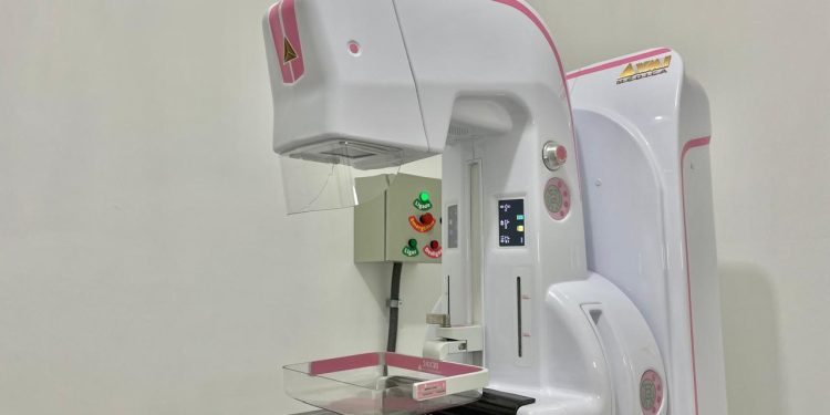 Outubro Rosa em Patos: Mamógrafo zera demanda reprimida e reforça cuidado à saúde das mulheres