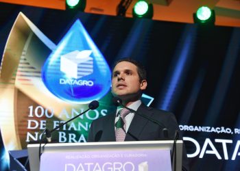 Hugo Motta participa da 24ª Conferência Internacional DATAGRO sobre açúcar e etanol