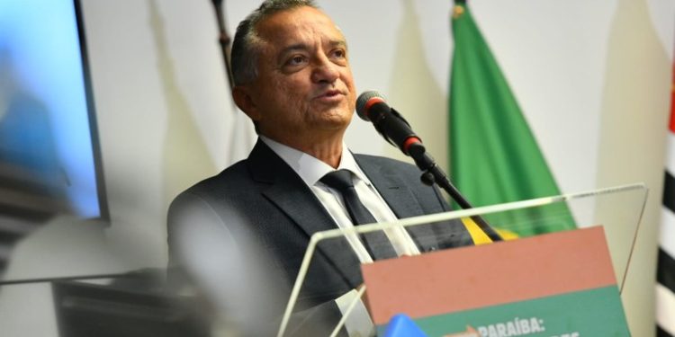 Governo da Paraíba lança site voltado a investidores e apresenta resultados positivos da gestão fiscal em seminário em São Paulo