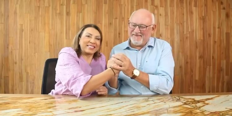 Cida e Marcos Henriques convocam coletiva para revelar apoio político no 2º turno em João Pessoa