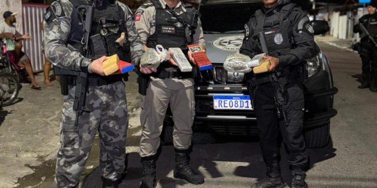 Durante reforço para eleições, Polícia Militar apreende cerca de seis quilos de drogas na Capital