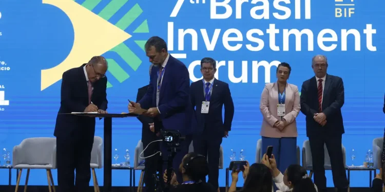 Nova plataforma desburocratizará regulação de investimentos no Brasil